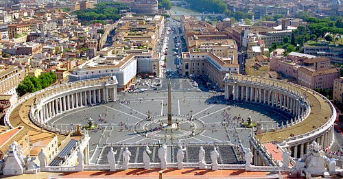 Der Petersplatz vor der Basilika, Rom, Latium - Flicker Photo Credits: David Paul Ohmer