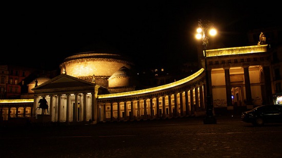 Piazza Plebiscito e il Teatro San Carlo, Napoli