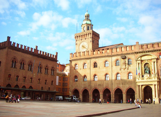 Bologna - Tour in the old city